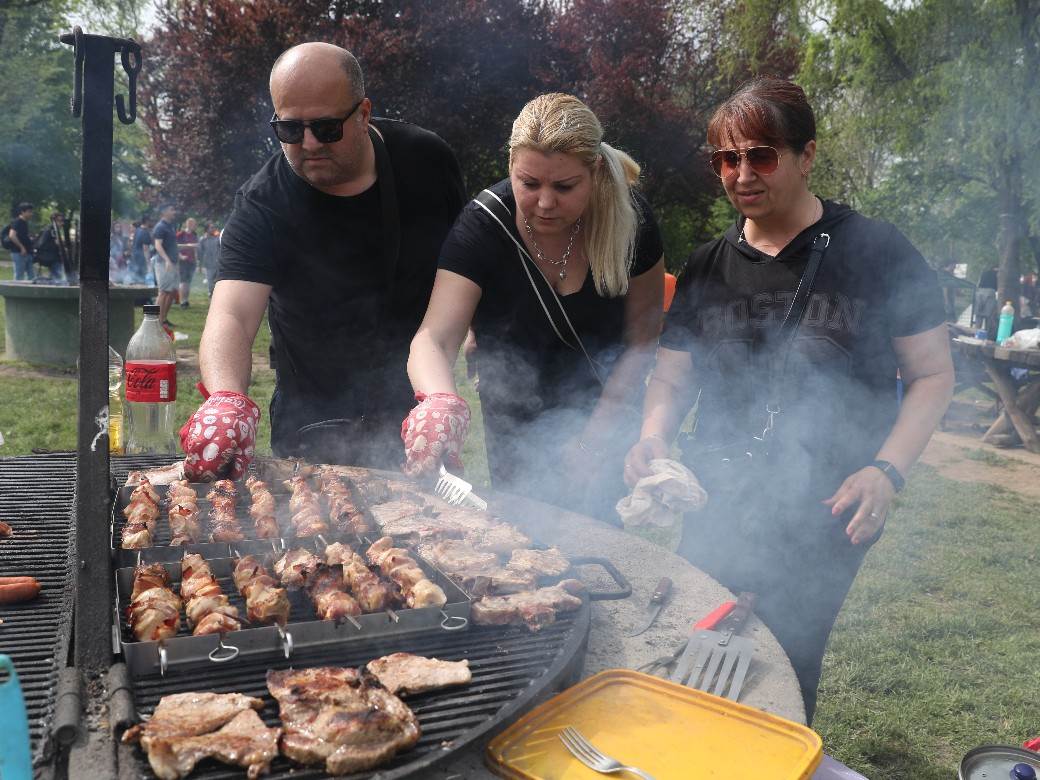 viktor savic 1. maj proslava velika subota video