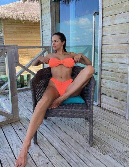 ruskinja viki odintcova lepotica seksi slike bikini guza 