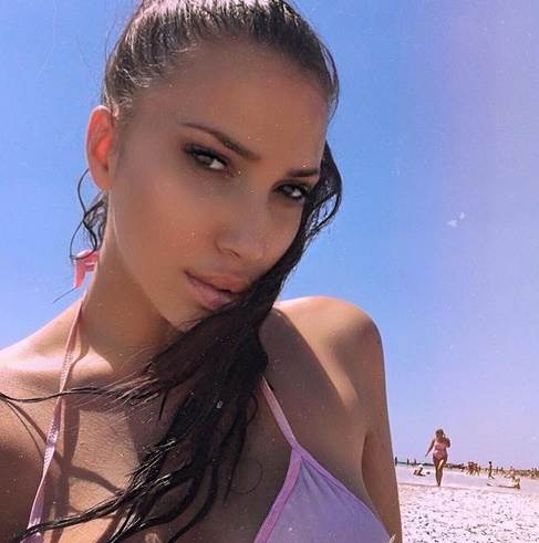 Mina Joksimović objavila sliku u kupaćem