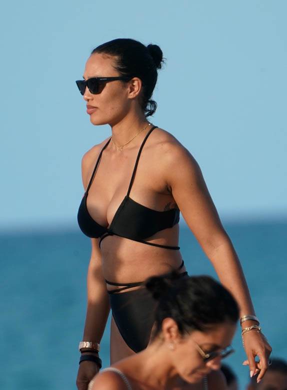 dejvid geta devojka dzesika ledon bikini fotogafije