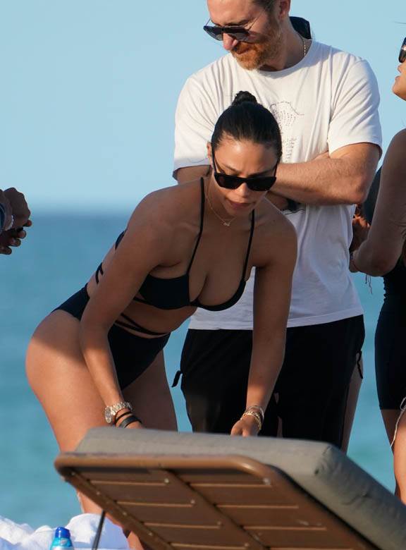 dejvid geta devojka dzesika ledon bikini fotogafije