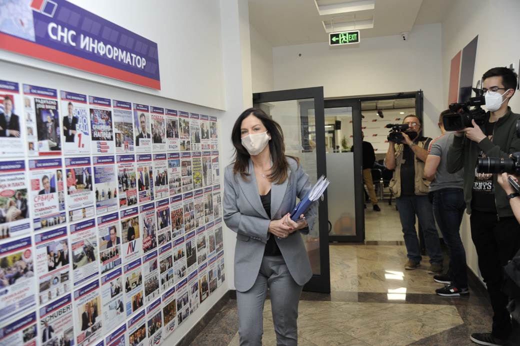 sednica sns aleksandar vucic