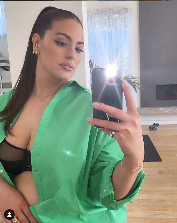 Plus sajz model Ešli Grejem smršala