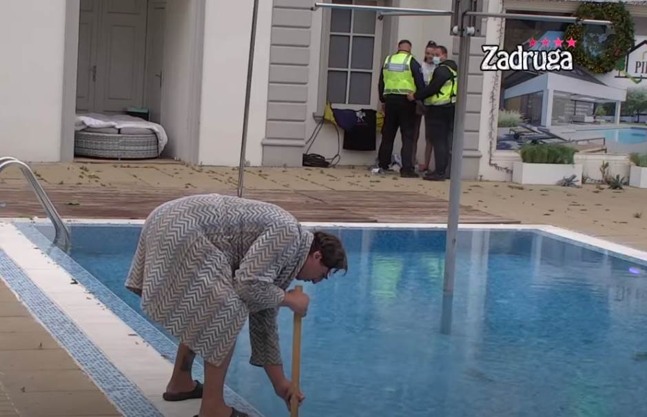 tara simov o sa raskid