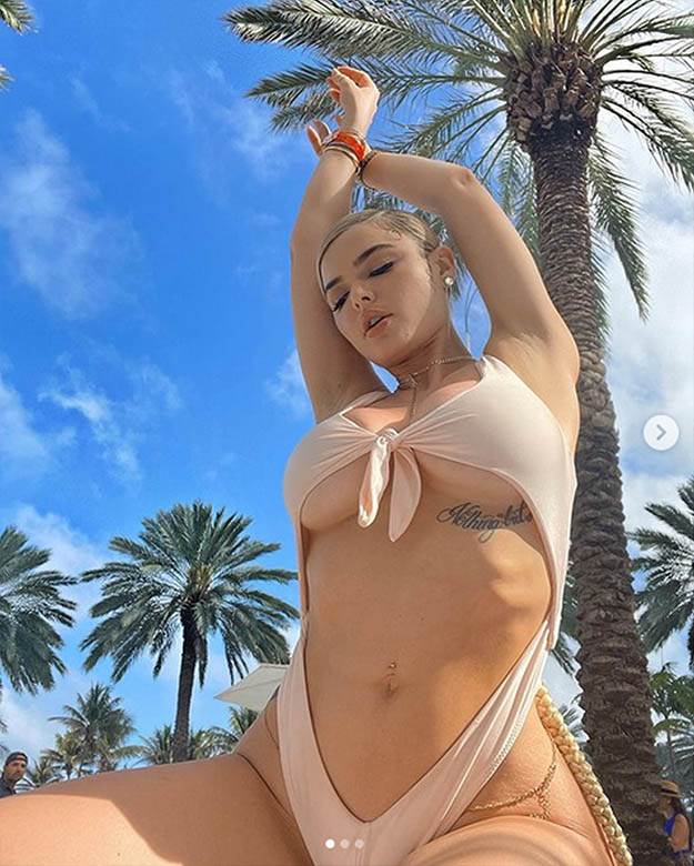 flojd mejveder izbacio verenica striptizeta youtube borba boks galerija lepotice