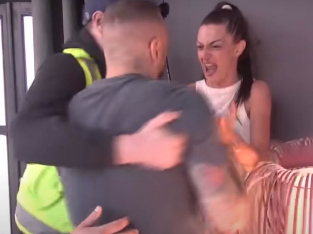 ša raskinuo sa tarom zadruga simova se oglasila