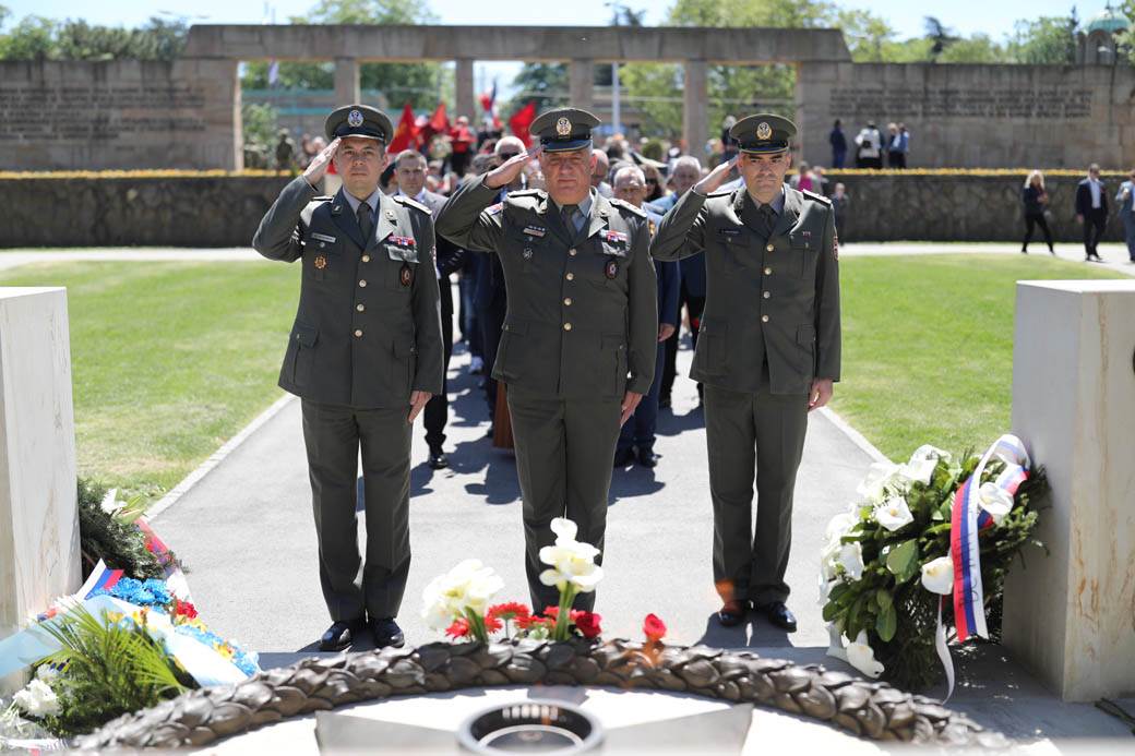 beograd dan pobede proslava vatromet video snimak