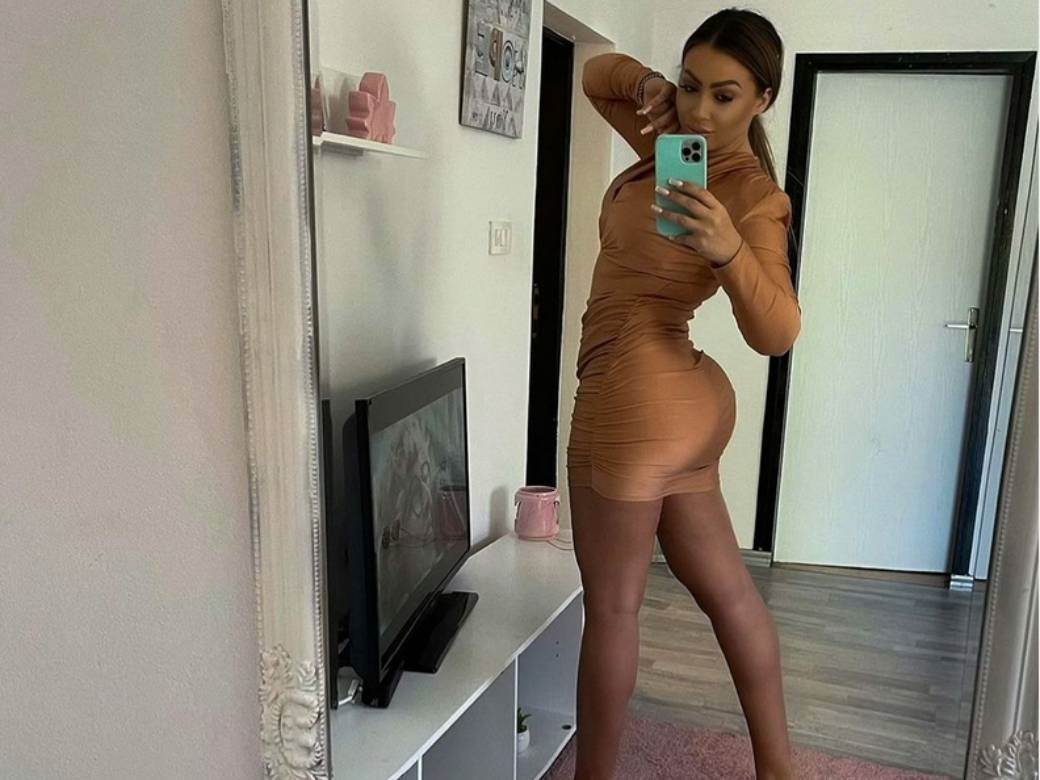 Majka Darka Lazića žestoko o bivšim snajkama