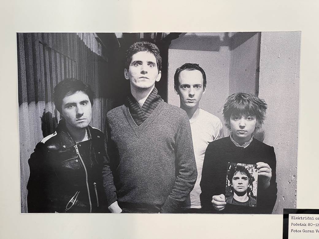 paket aranžman izložba fotografija ekv piloti šarlo akrobata idoli