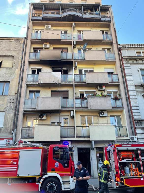 pozar sarajevska covek zaglavljen terasa spasavanje vatrogasci