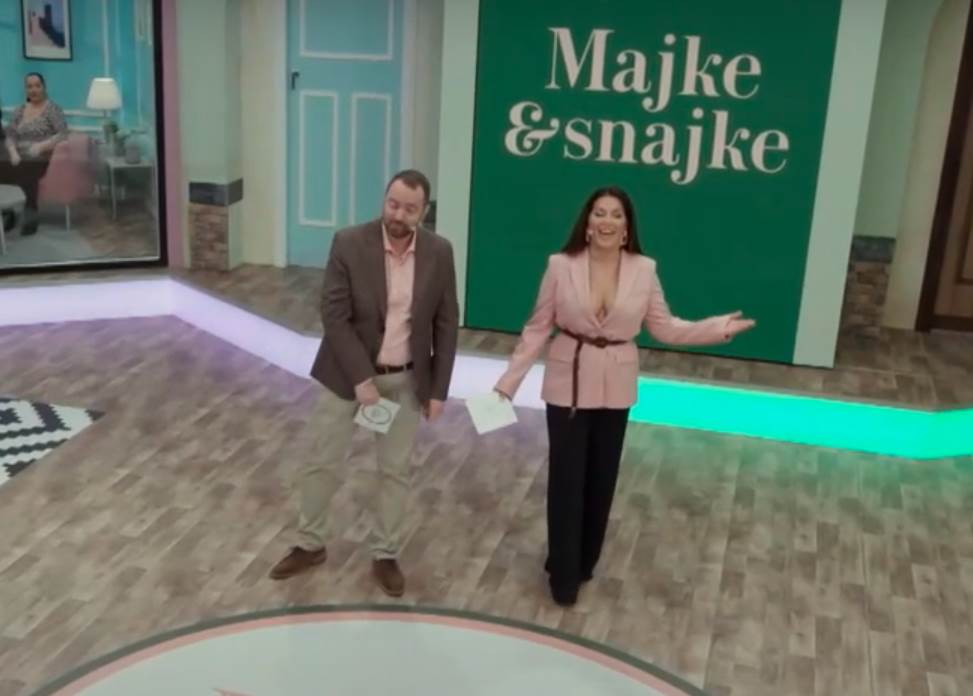 seka aleksic grudi majke i snajke foto