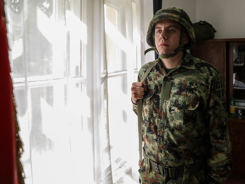 obavezan vojni rok iskustva vojnika u kasarnama prijava uslovi