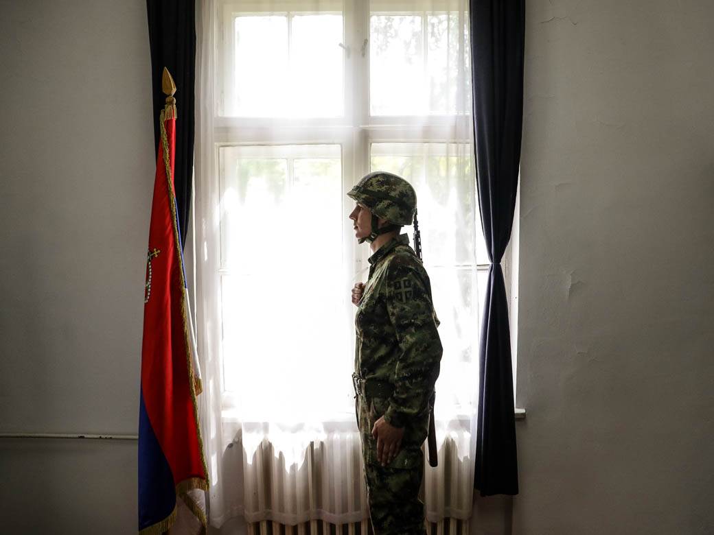 obavezan vojni rok iskustva vojnika u kasarnama prijava uslovi