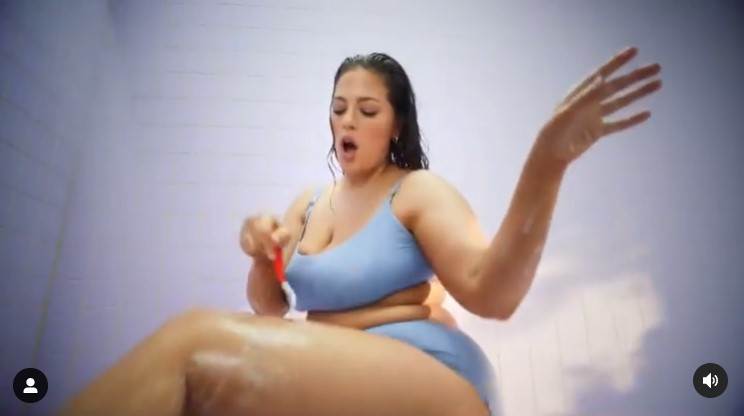 esli grejem fotografije video snimak kupatilo reklama