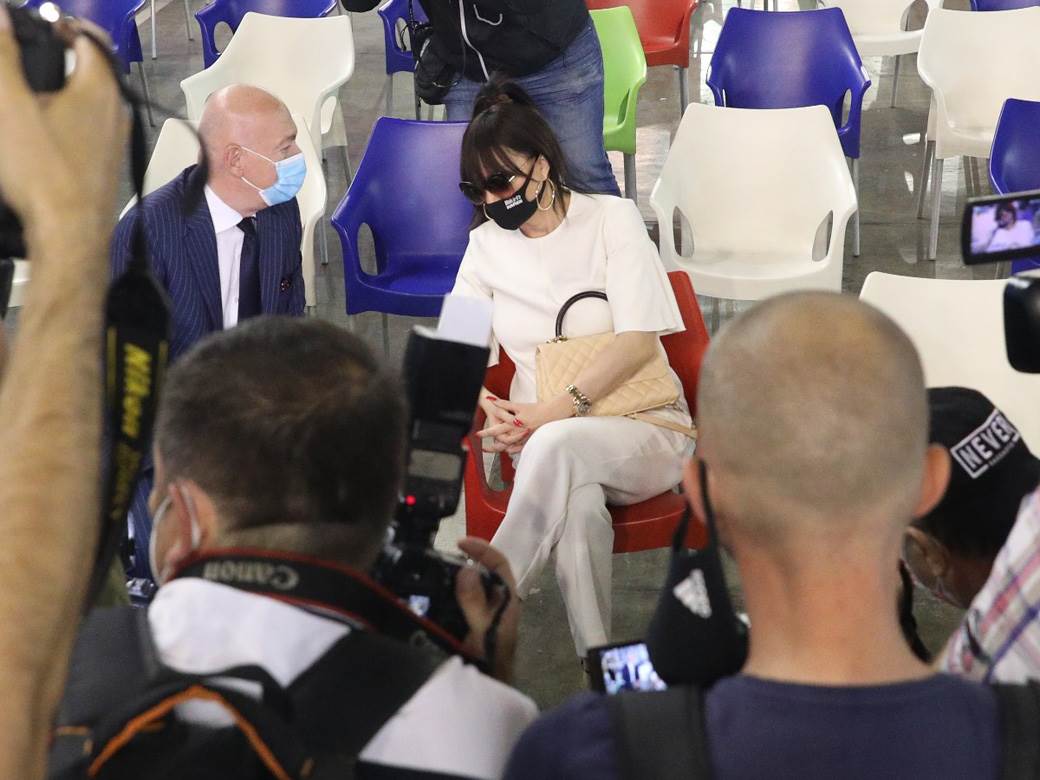 Nataša Bekvalac primila treću dozu vakcine