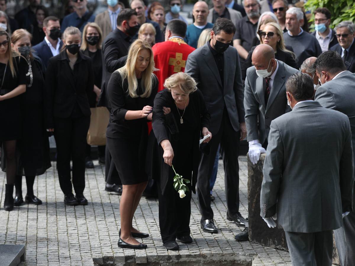 bozidar nikolic sahrana novo groblje cerka jovana 