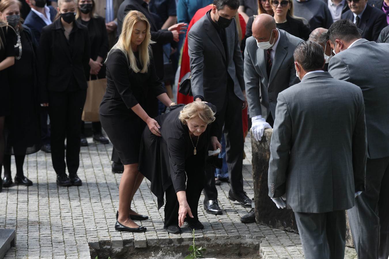 bozidar nikolic sahrana novo groblje cerka jovana 