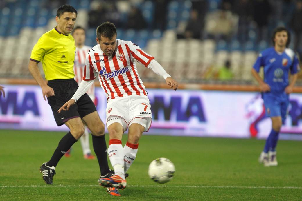 Novi dečko Kije Kockar