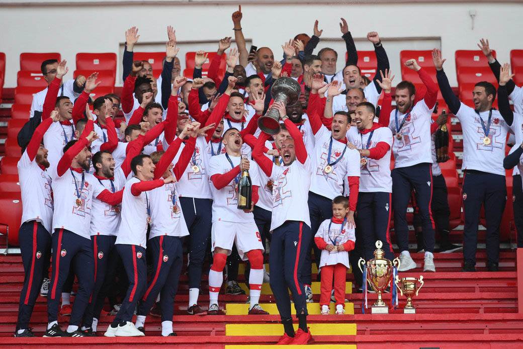 dejan stankovic crvena zvezda ugovor klauzula