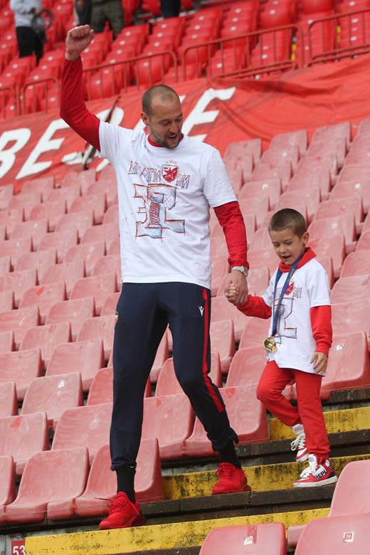 dejan stankovic crvena zvezda ugovor klauzula