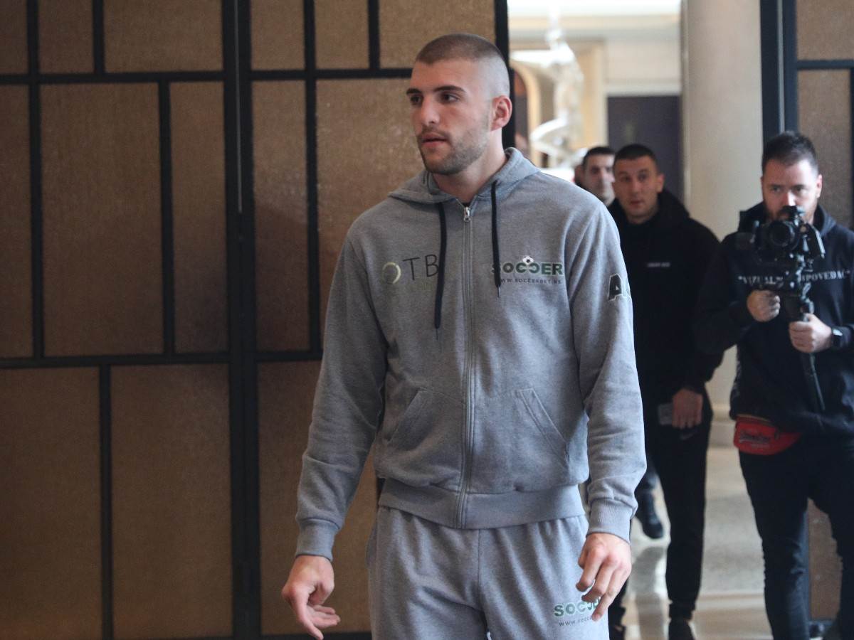 veljko raznatovic merenje boks borba hajat 21 maj gruzijac lukutasvili rus otkazao foto