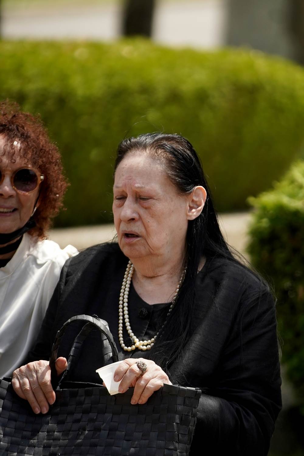 Posmrtni ostaci Bate Živojinovića se premeštaju iz Aleje u Koraćicu