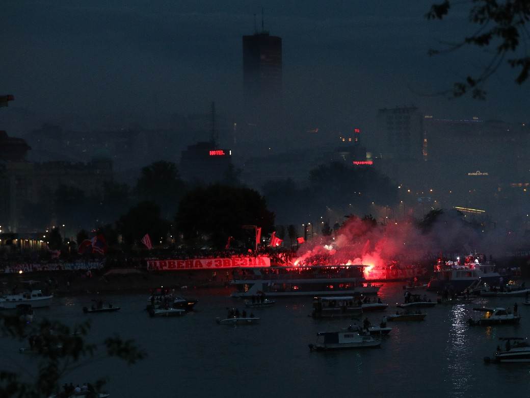 fk crvena zvezda proslava titule dejan stankovic bal na vodi foto galerija