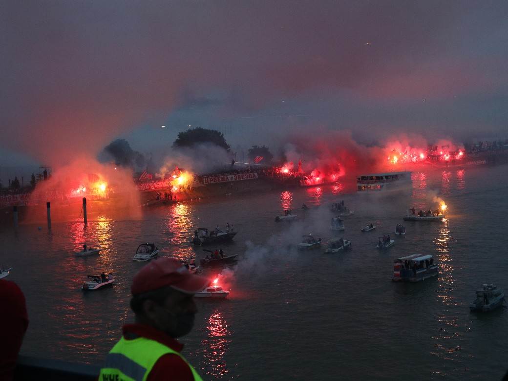 fk crvena zvezda proslava titule dejan stankovic bal na vodi foto galerija