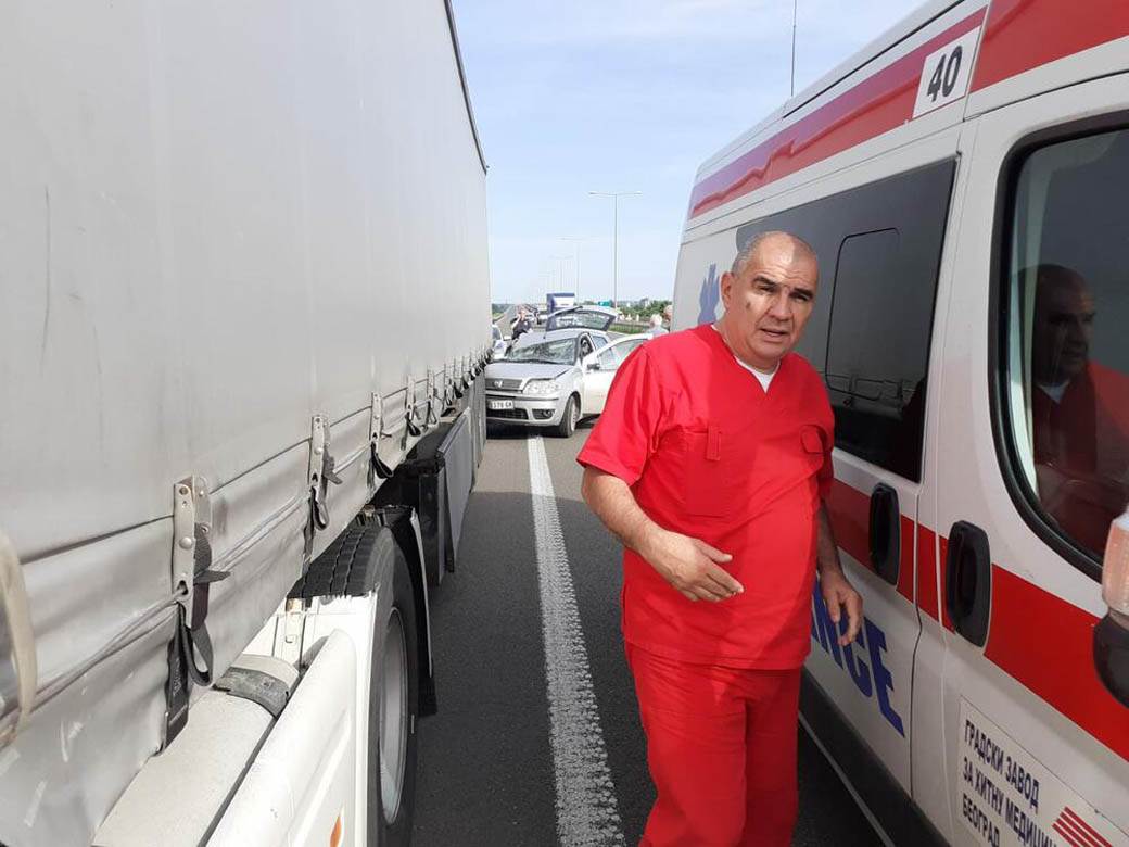 surcin saobracajna nesreca povredjeni