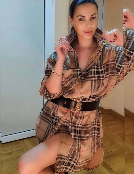 tina ivanovic izvadila silikone grudi usne