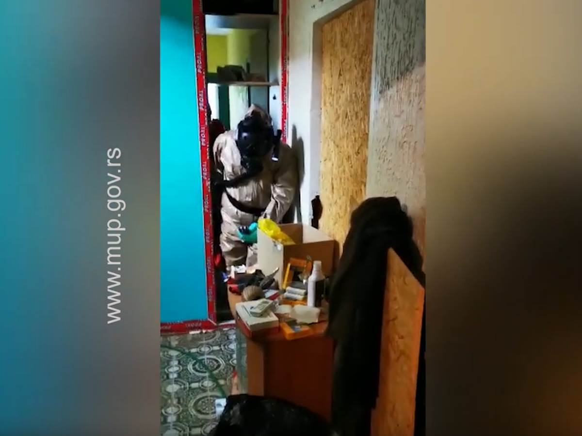 topola policija otkrila laboratoriju za uzgoj marihuane video snimak 