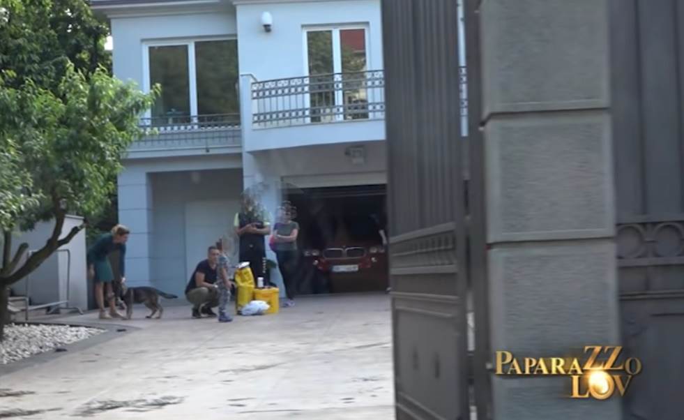 jovana joksimovic i vedrana rudan slike kola i vile foto