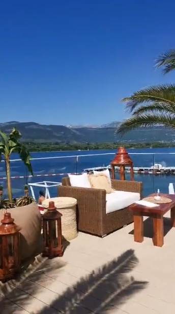 sandra afrika u kupacem foto