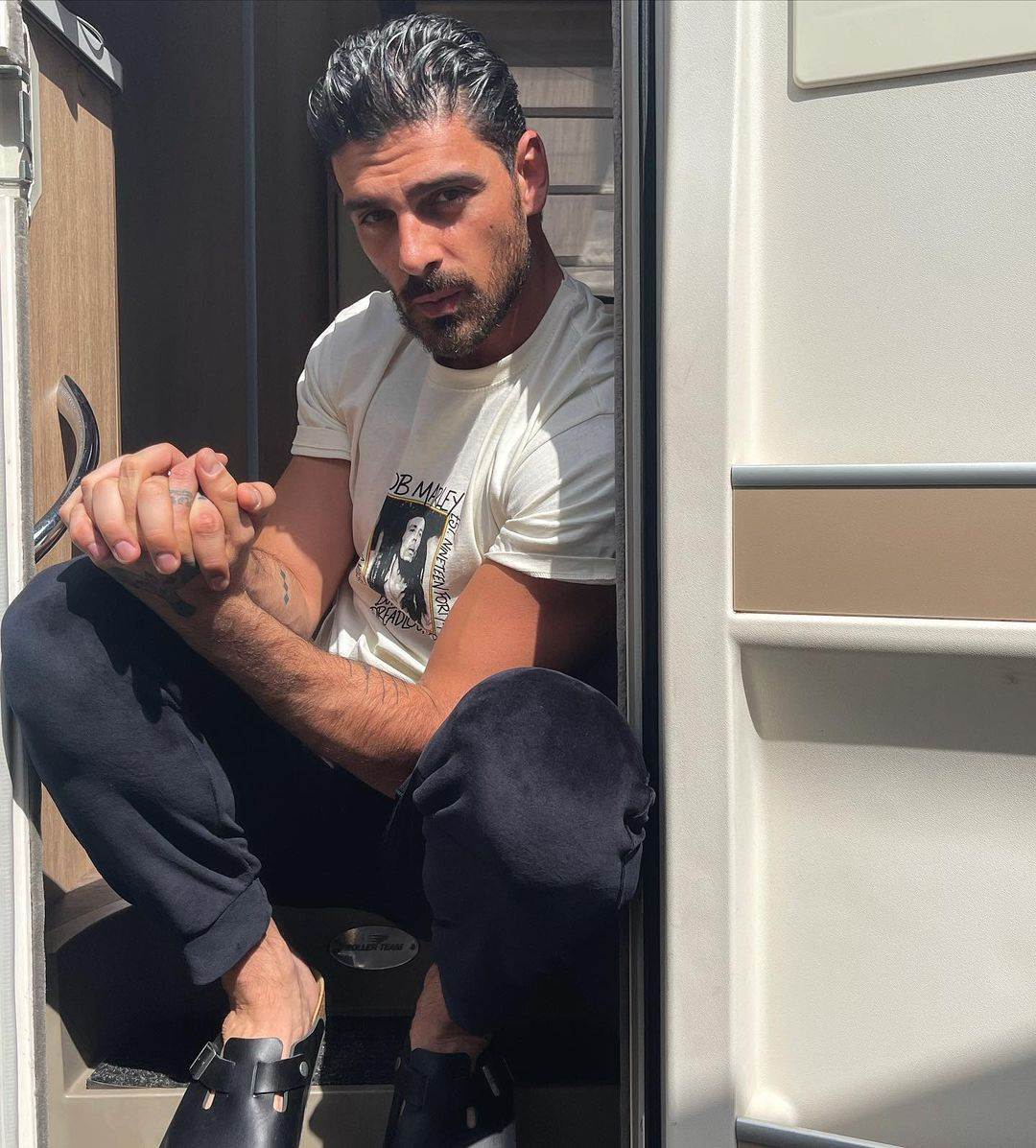 mikele morone priznao da je gej