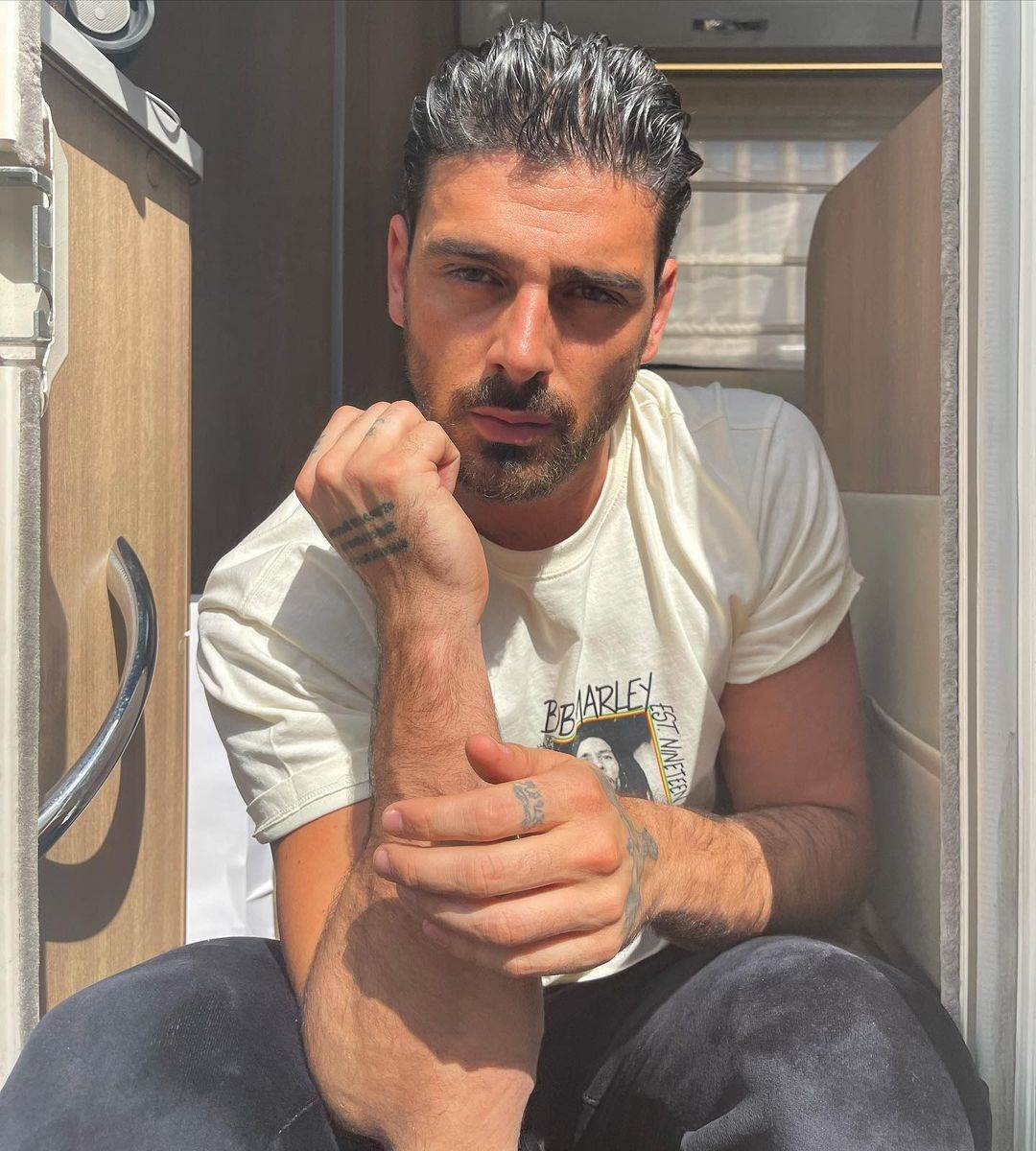 mikele morone priznao da je gej